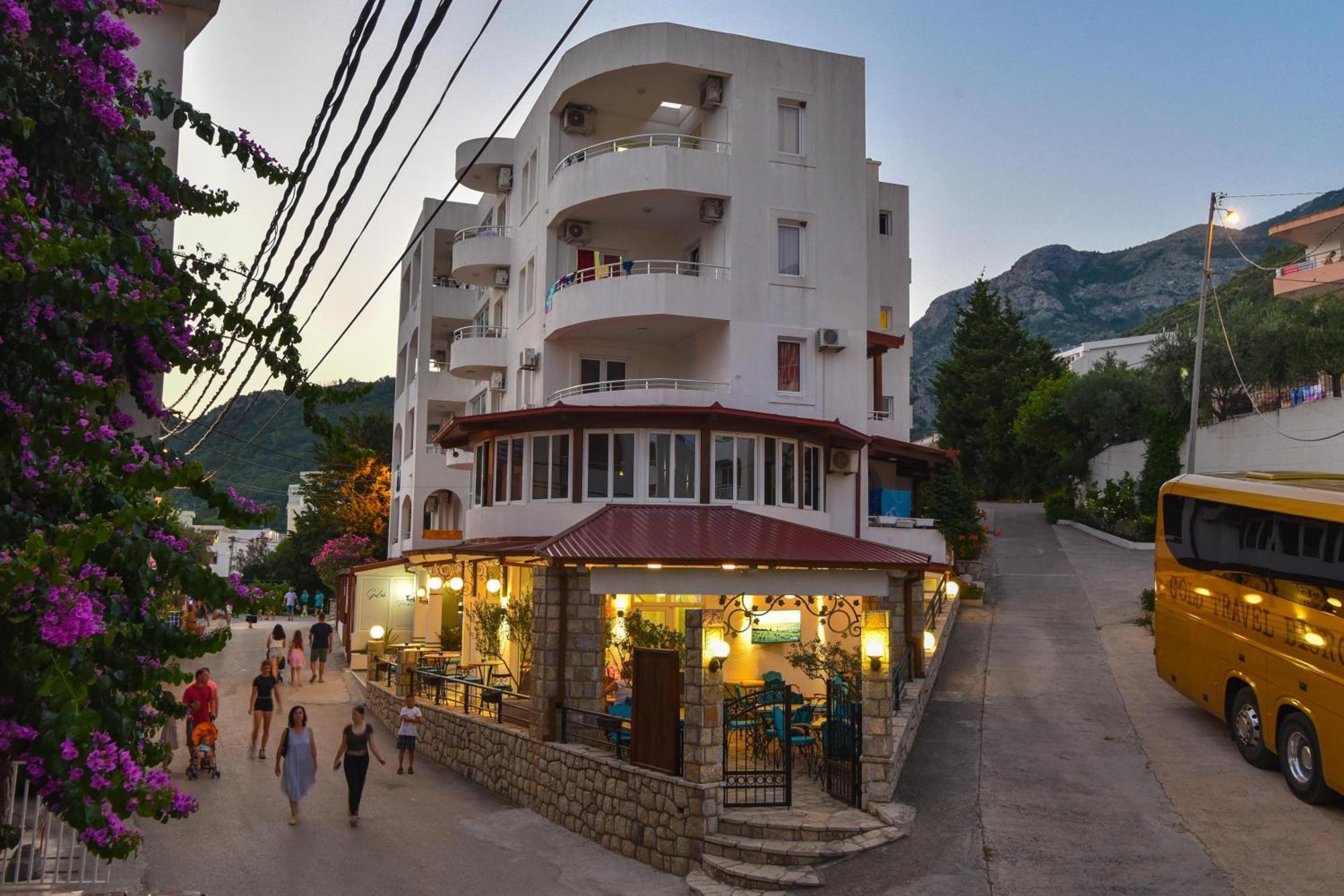 Hotel Galeb Čanj Exteriér fotografie